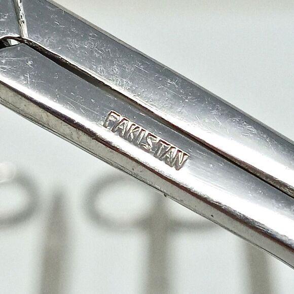 Vintage La Cross Curved Blade Stainless Nail Scissors - Lot of 16 - Picture 5 of 6